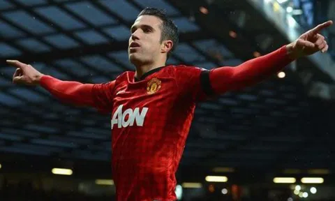 Tin chuyển nhượng 27/12: Van der Sar, Van Persie tái xuất tại Man United?