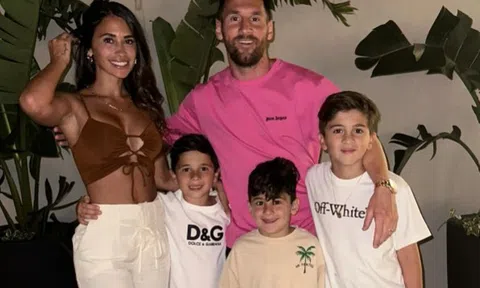 Messi 'nghiện' màu hồng sau khi đến Inter Miami