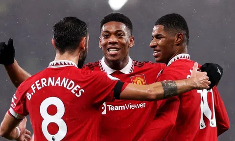 Sau Sancho, HLV Ten Hag loại thêm một ngôi sao khỏi đội một MU