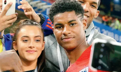 Người đẹp nắm giữ phong độ của Rashford