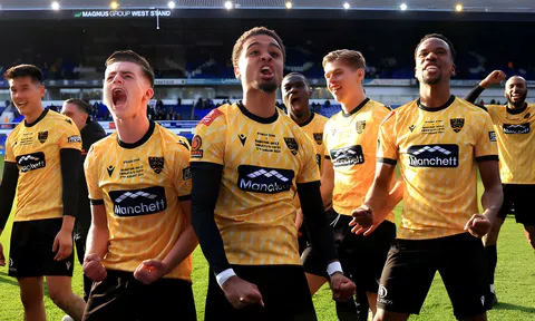 Cú sốc không tưởng tại FA Cup