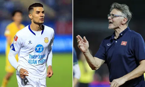 HLV Troussier nhận tin vui từ cựu sao lò Barca, ĐT Việt Nam có 'bước tiến lớn' ở VL World Cup 2026?