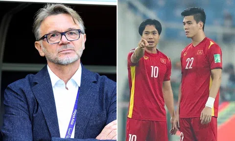 HLV Troussier nhận tin dữ, xác định ngôi sao đầu tiên chia tay ĐT Việt Nam trước trận Indonesia?