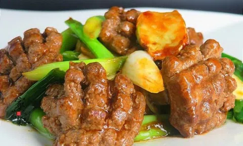 Bộ phận 'rẻ bèo' của con lợn, ăn vào cải thiện thị lực, bổ máu, ngon bùi, cực hợp với mùa thu