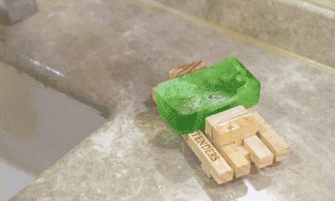 Ngày xưa chưa có xà phòng, sữa tắm, người ta dùng gì để tắm gội, giặt giũ?