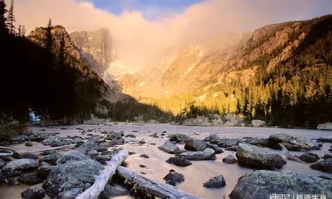 Tháng 10 Âm lịch: 4 con giáp thoát vận xui, đón lộc tài, nhưng cống hiến nỗ lực mới lâu dài