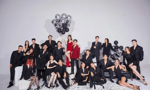 Trọn bộ ảnh trước ngày cưới của Puka - Gin Tuấn Kiệt: Chú rể ôm vợ sát rạt, Hoà Minzy - Khánh Vân và dàn sao hội tụ