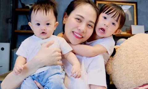 Đàm Thu Trang nở nụ cười hạnh phúc 'flex' hai món quà 'siêu bự' trong ngày sinh nhật