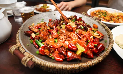 Những thực phẩm không nên ăn trước khi đi ngủ
