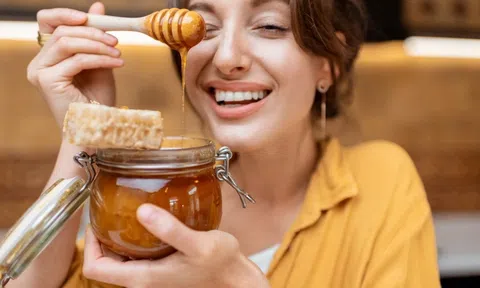 Lợi ích kỳ diệu của mật ong đối với làn da