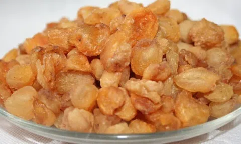 Tết 2024: Cách làm mứt vải dẻo ngọt thơm ngon hết sảy