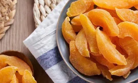 Cách làm mứt đào chua ngọt siêu ngon lại cực đơn giản cho ngày Tết