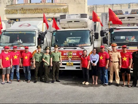 Thắm thiết tình quân dân, nghĩa đồng bào