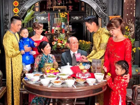 Bữa cơm ngày Tết: Hồn cốt dân tộc Việt