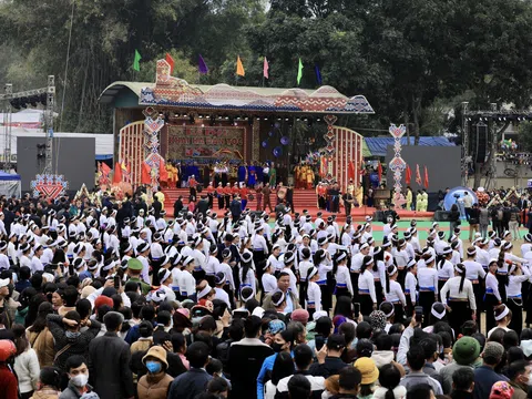 Hoà Bình: Lễ hội Khai hạ đậm nét văn hóa xứ Mường