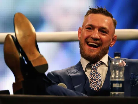 McGregor rò rỉ ngày tái xuất UFC, fan hâm mộ đứng ngồi không yên