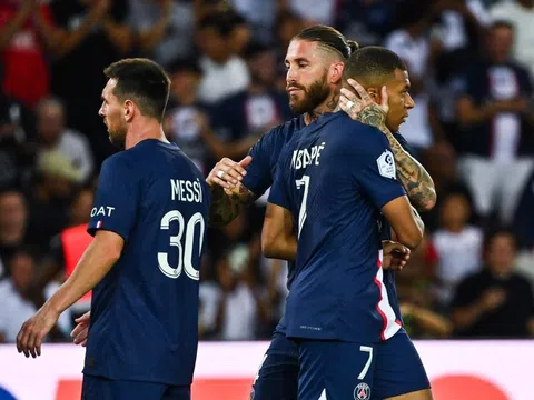 Hết Messi đến Ramos, Mbappe tiếp tục bất lực nhìn cạ cứng 6 năm ra đi