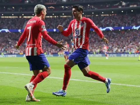 Hàng công tỏa sáng, Atletico Madrid có chiến thắng đầu tiên