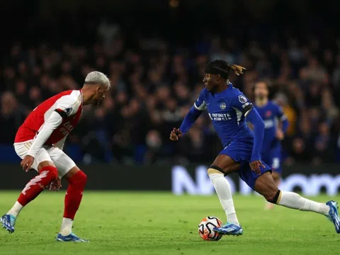 Xứng danh trận cầu đinh, Chelsea và Arsenal cầm hòa kịch tính