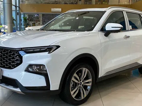 Đối thủ ‘khó nhằn’ của Honda CR-V ưu đãi khủng hơn 150 triệu đồng, tham vọng soán ngôi Mazda CX-5