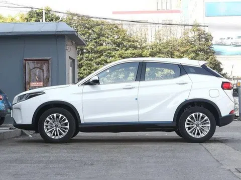 Toyota Corolla Cross dễ ‘ra rìa’ vì siêu phẩm SUV đẹp long lanh giá 458 triệu đồng mới vừa ra mắt