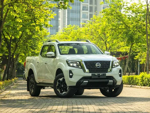 ‘Kỳ phùng địch thủ’ của Ford Ranger giảm giá sốc 140 triệu đồng, nhăm nhe soán ngôi ‘Vua bán tải’