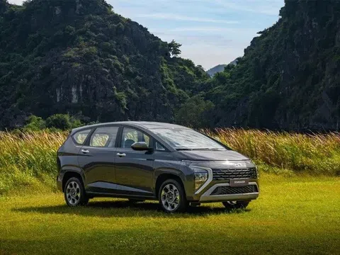 ‘Kẻ soán ngôi’ Mitsubishi Xpander giảm giá kỷ lục 136 triệu đồng, rẻ hơn nhiều Toyota Veloz Cross