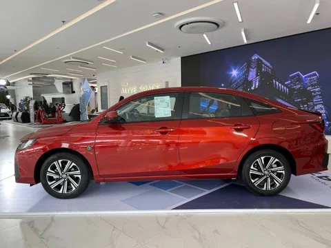 Toyota Vios 2023 giá chỉ từ 361 triệu đồng, ‘hủy diệt’ hoàn toàn Honda City và loạt sedan cỡ B khác