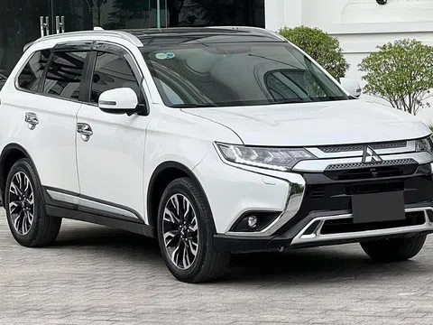 Siêu phẩm SUV cỡ C của Mitsubishi giá lăn bánh rẻ hơn cả Mazda CX-5, còn nhận quà tặng cực khủng