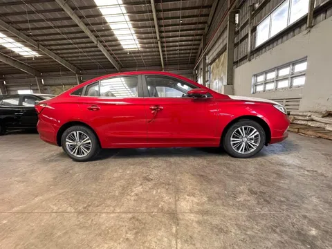 ‘Kẻ ngáng đường Mazda3’ cập bến Việt Nam với giá rẻ giật mình, đe dọa cả xe cỡ A như Kia Morning