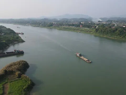 Phú Thọ: Xuân về làng vận tải thủy Việt An…