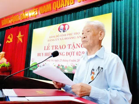 Một đời theo Đảng, một niềm tin son sắt: Câu chuyện 65 năm tuổi Đảng của đồng chí Nguyễn Tiến Thịnh
