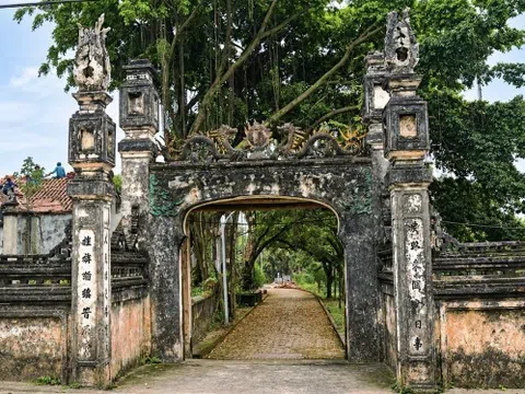 Phú Thọ: Đỗ Khắc Chung – Người thầy gieo chữ bên dòng Lô Giang