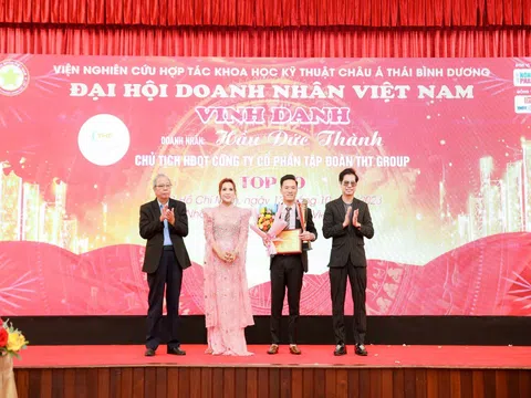 Doanh nhân Hầu Đức Thành lọt top doanh nghiệp - thương hiệu xuất sắc tại Đại hội Doanh nhân Việt Nam 2023