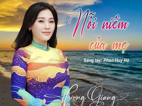 NSƯT Hương Giang