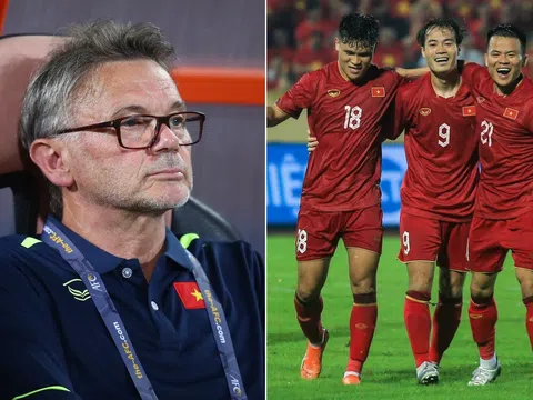 ĐT Việt Nam nhận cảnh báo từ FIFA, 8 cầu thủ của HLV Philippe Troussier nguy cơ bị treo giò