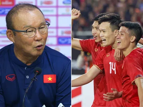 Tin bóng đá trưa 16/2: ĐT Việt Nam nhận trái đắng trên BXH FIFA; HLV Park Hang-seo gây sốt