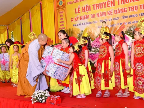 Lễ hội Chùa Sùng Bảo 2024: Tôn vinh truyền thống tâm linh và văn hóa tại Hưng Yên