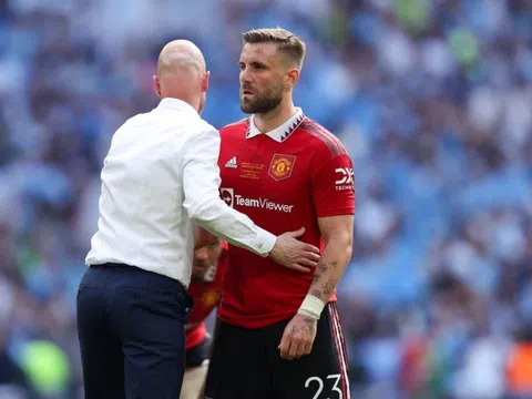 Luke Shaw chấn thương, Ten Hag có người thay thế được fan MU khen hết lời