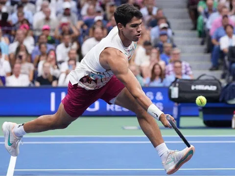 Đối thủ bỏ cuộc, hạt giống số 1 Carlos Alcaraz đi tiếp tại giải quần vợt US Open 2023