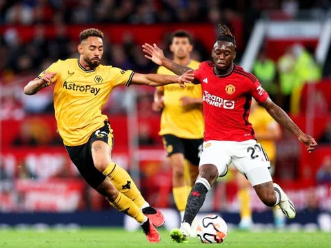 Phong độ tuyệt vời, Wan Bissaka được Man United tưởng thưởng xứng đáng