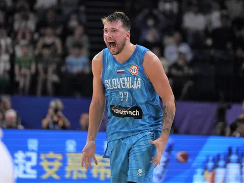 Tuyển thủ bóng rổ Slovenia chỉ trích trọng tài sau thất bại tại FIBA World Cup 2023