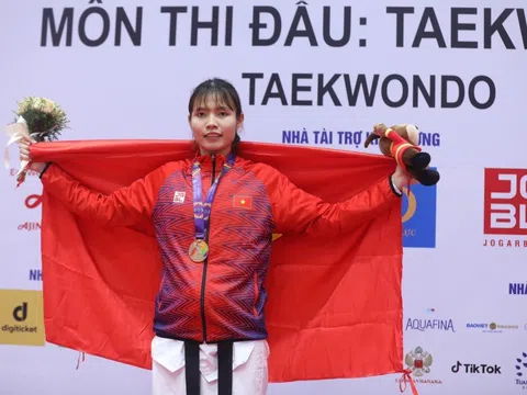 Giành HCĐ, Bạc Thị Khiêm tiết lộ bí quyết 'quật ngã' võ sĩ Taekwondo top 3 thế giới