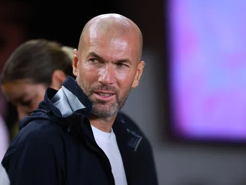 Gạt thẳng Zidane, 'Bố Già' Ancelotti chỉ luôn 3 ứng viên tiềm năng thay thế