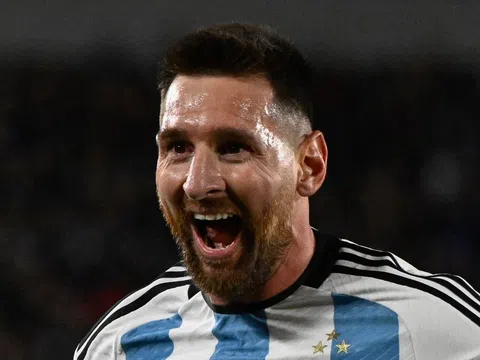 Siêu phẩm đây rồi! Chốt thời điểm nổ bom tấn của Lionel Messi với 'gã khổng lồ'