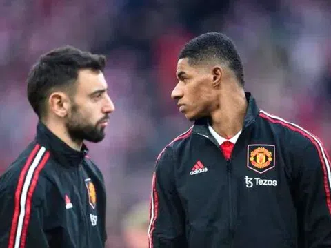 Phong độ tệ hai, Rashford làm điều khiến cả đội phải học theo