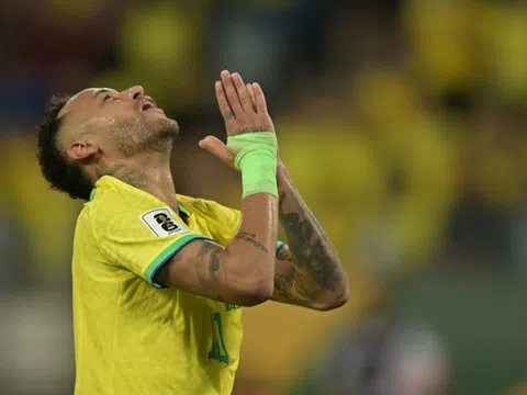 Hẹn ngày trở lại sân cỏ, Neymar trải lòng sau chấn thương nghiêm trọng