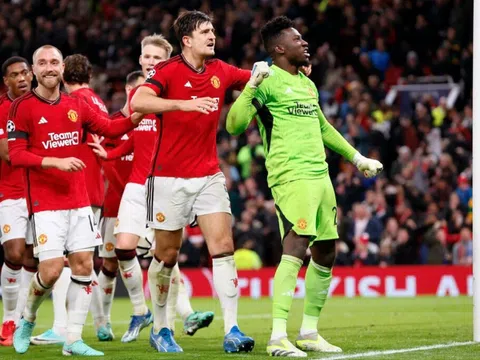 Trước thềm derby Manchester, chỉ 1 cái tên của MU góp mặt trong đội hình kết hợp