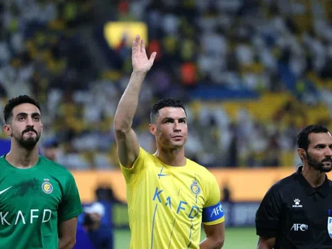 Vì Al Nassr, Ronaldo phải bỏ lỡ sự kiện trọng đại nhất cuộc đời