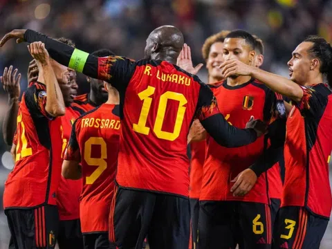 Lukaku lập cú poker, đội tuyển Bỉ hạ đẹp Azerbaijan